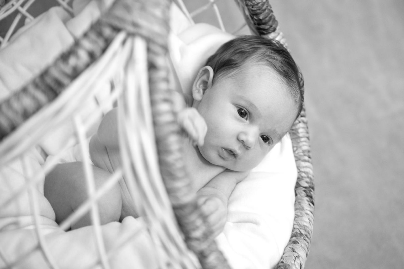 תמונות תינוק מרגש- HR Photography Israël